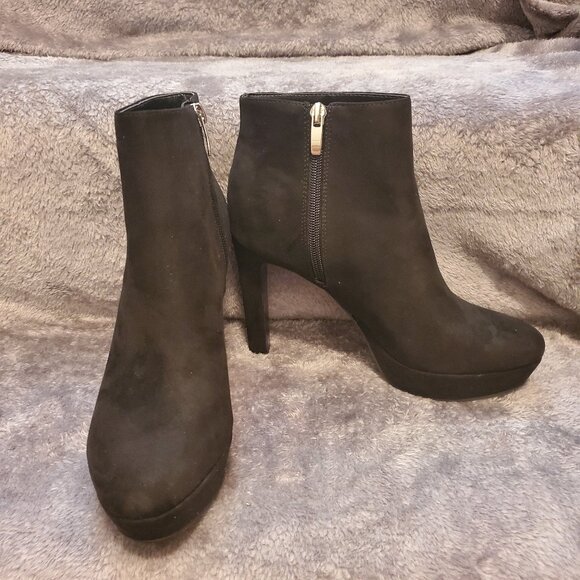 NWT Nine West Glowup Suede Booties - Size 7 - Picture 1 of 5